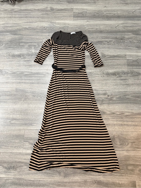 Calvin Klein Dresses & Skirts - Calvin Klein Maxi Dress with Belt